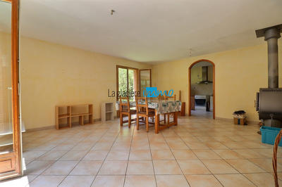 Maison - 130 m² - 4 pièces