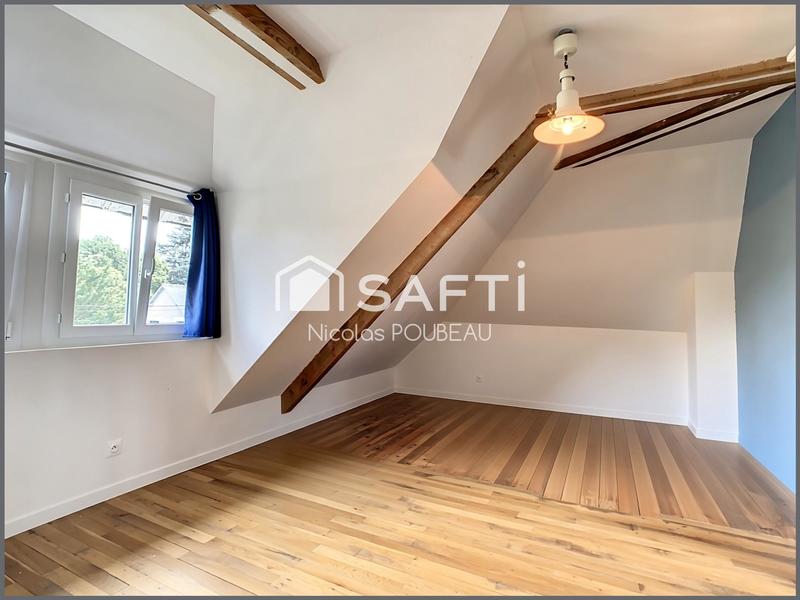 Maison - 240 m² - 9 pièces