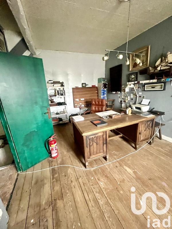 Maison - 255 m² - 6 pièces