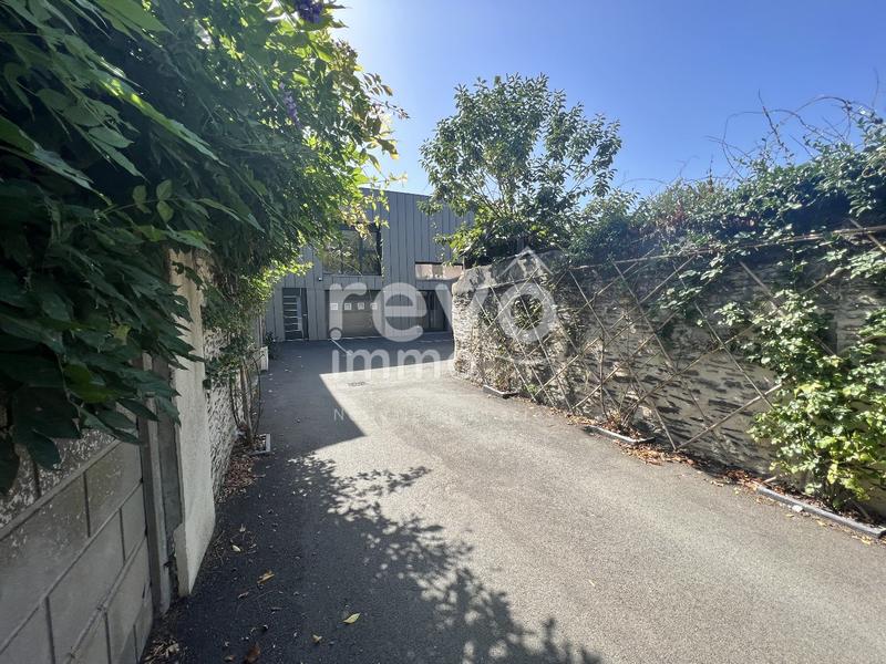 Maison - 171 m² - 6 pièces