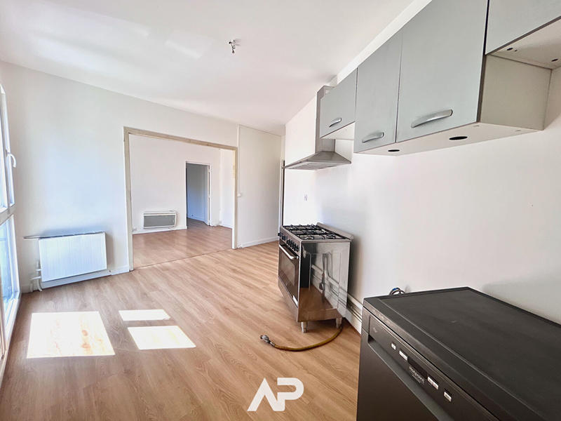 Appartement - 91 m² - 4 pièces