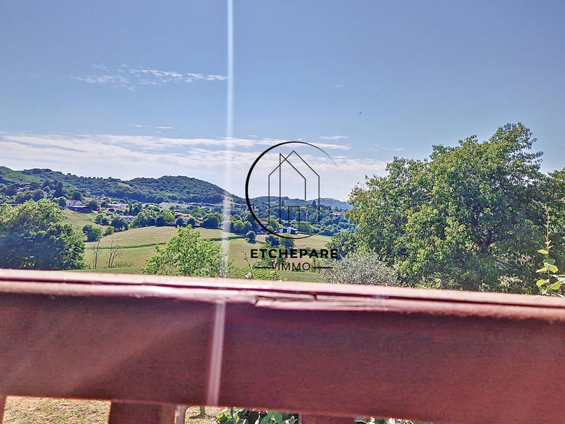 Maison - 147 m² - 6 pièces