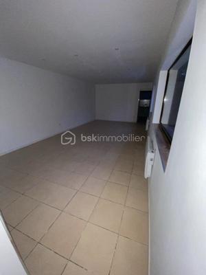 Maison de ville - 219 m² - 10 pièces