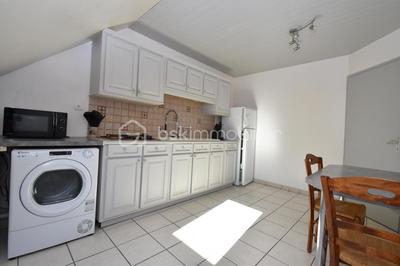 Appartement - 79 m² - 3 pièces