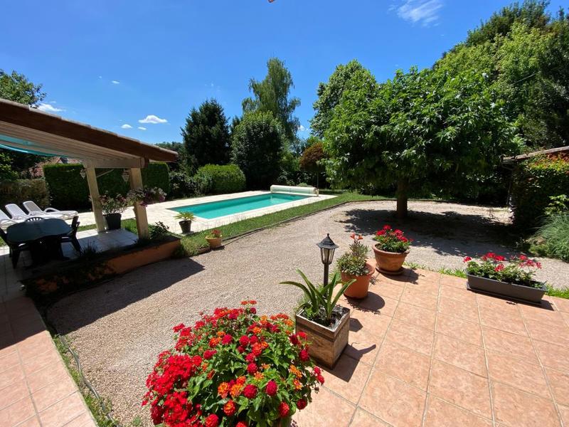 Maison ancienne - 220 m² - 8 pièces