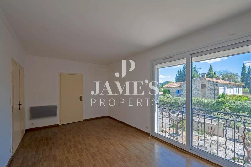 Maison - 122 m² - 5 pièces