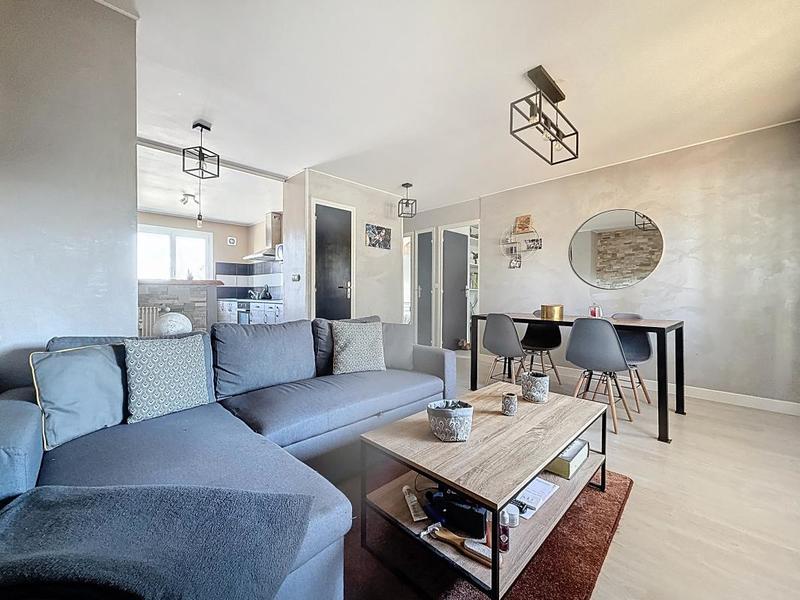 Appartement - 65 m² - 3 pièces