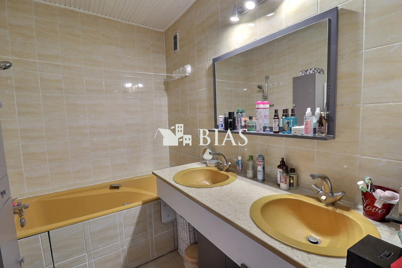 Appartement - 73 m² - 3 pièces