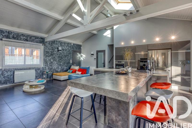 Maison - 150 m² - 5 pièces