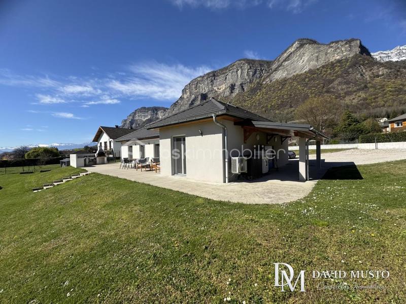 Maison - 108 m² - 5 pièces