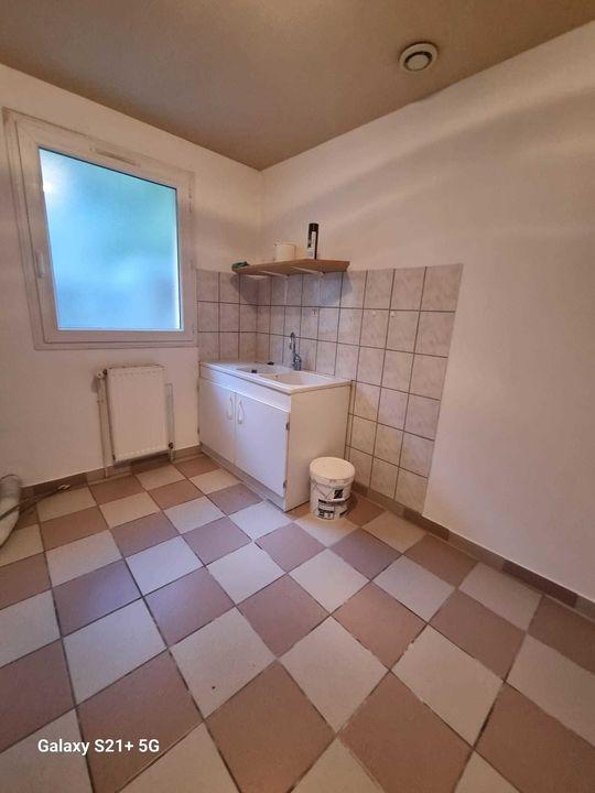 Maison ancienne - 350 m² - 16 pièces