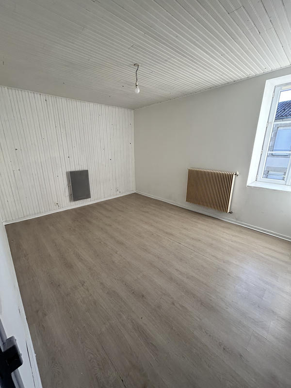 Maison - 83 m² - 4 pièces