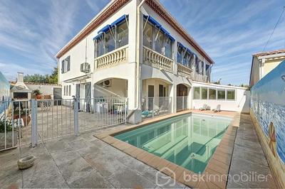 Maison traditionnelle - 105 m² - 3 pièces