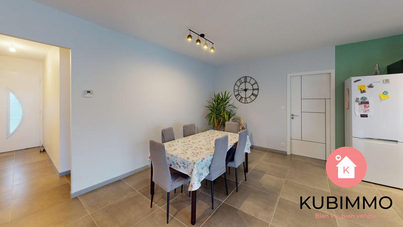 Maison traditionnelle - 121 m² - 5 pièces