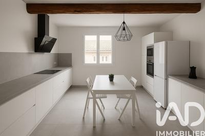 Maison de village - 121 m² - 6 pièces