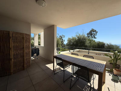 Appartement - 78 m² - 3 pièces