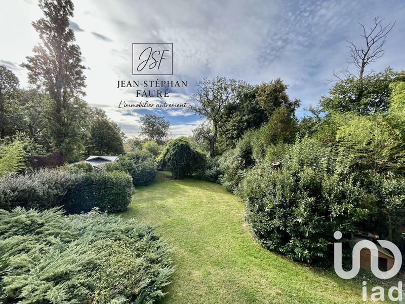 Maison - 180 m² - 7 pièces