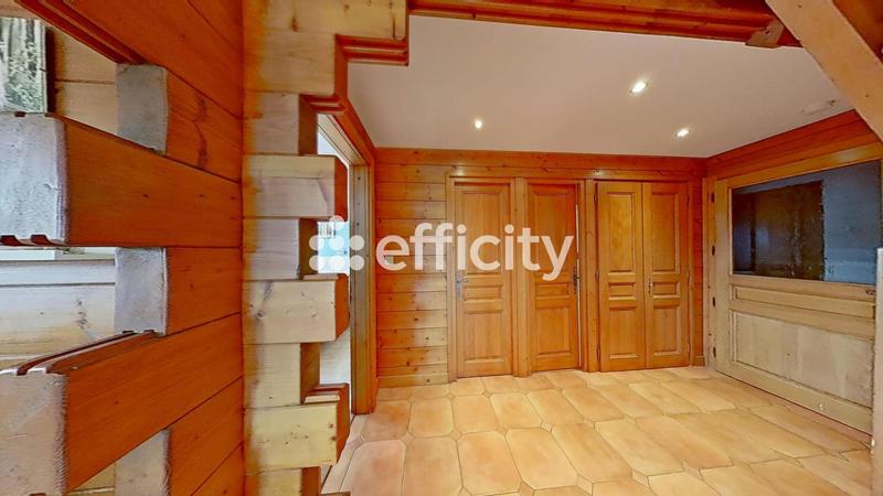 Maison - 198 m² - 5 pièces