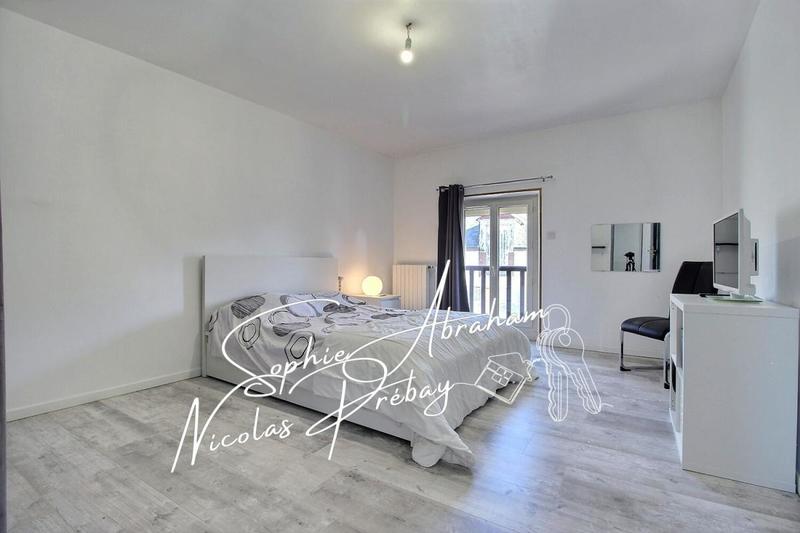 Maison - 190 m² - 6 pièces