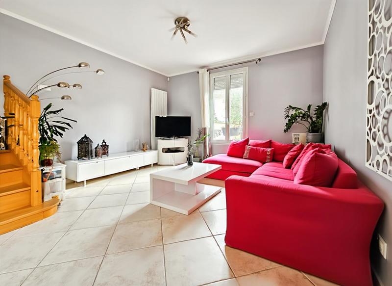 Maison - 91 m² - 4 pièces