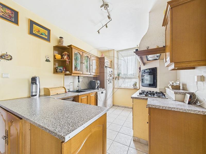 Duplex - 122 m² - 6 pièces