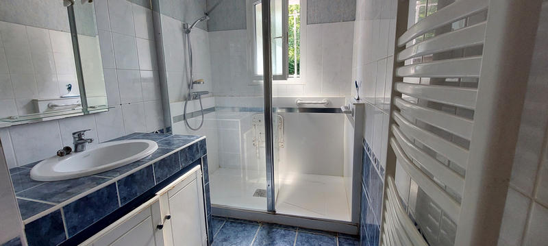 Maison - 98 m² - 4 pièces