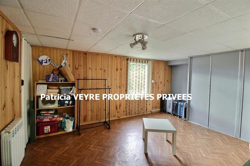 Maison - 101 m² - 5 pièces