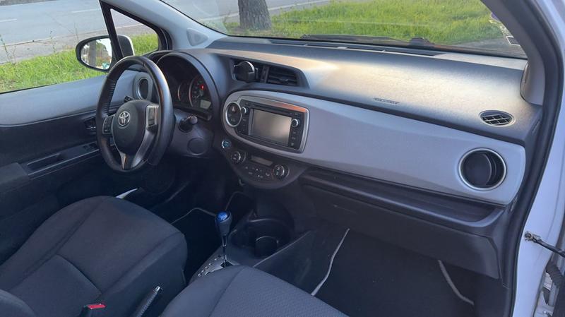 Toyota Yaris III 1.5 VVTi Hybrid 100h E-Cvt Dynamic