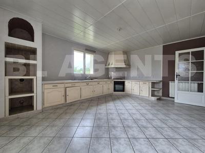 Maison - 130 m² - 6 pièces