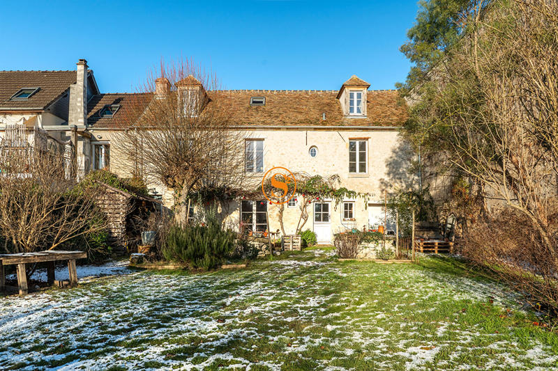 Maison - 167 m² - 6 pièces