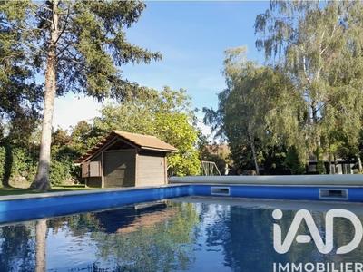 Maison - 178 m² - 9 pièces