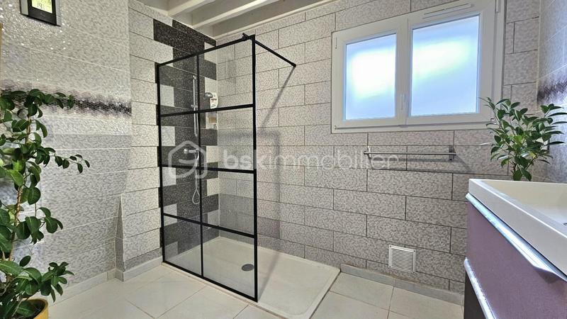 Maison de ville - 200 m² - 8 pièces