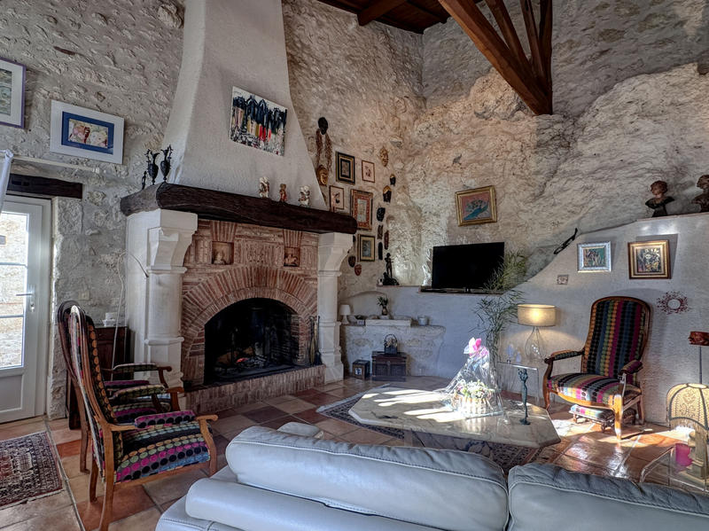 Maison - 200 m² - 7 pièces