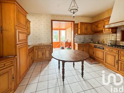 Maison - 96 m² - 9 pièces