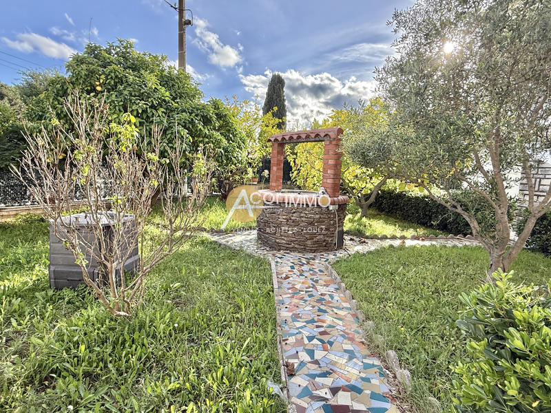 Maison - 210 m² - 9 pièces