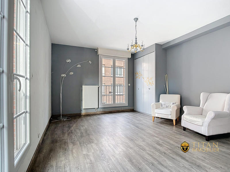 Appartement - 80 m² - 3 pièces