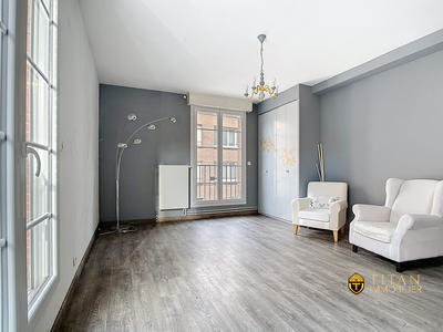 Appartement - 80 m² - 3 pièces