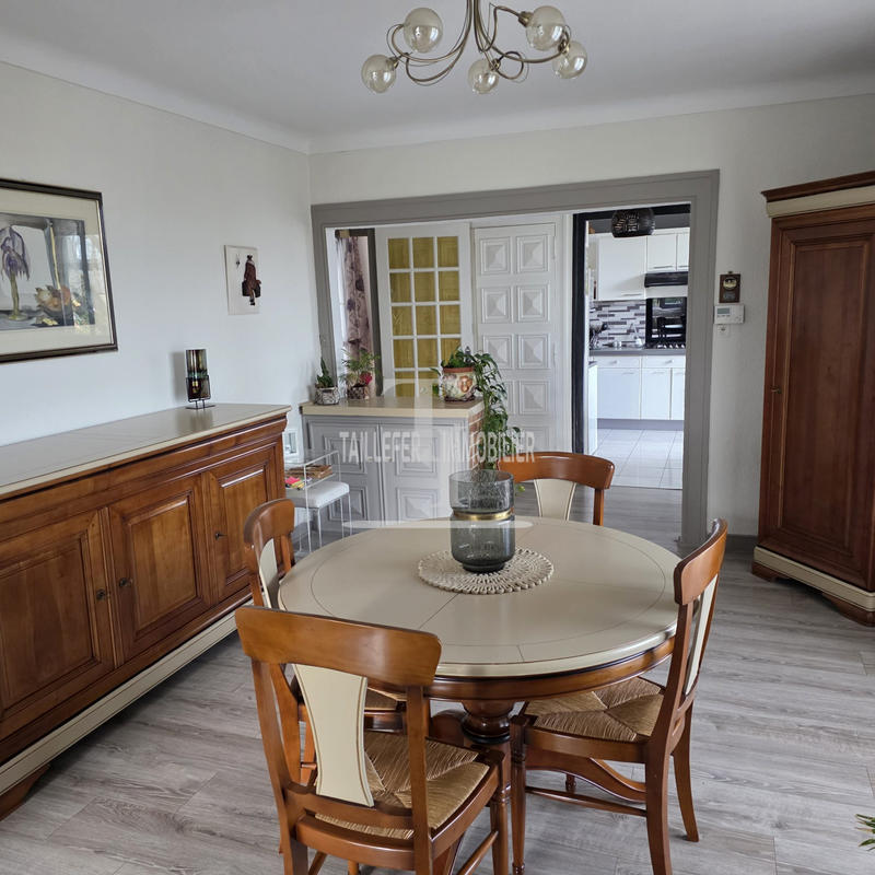 Maison - 152 m² - 6 pièces