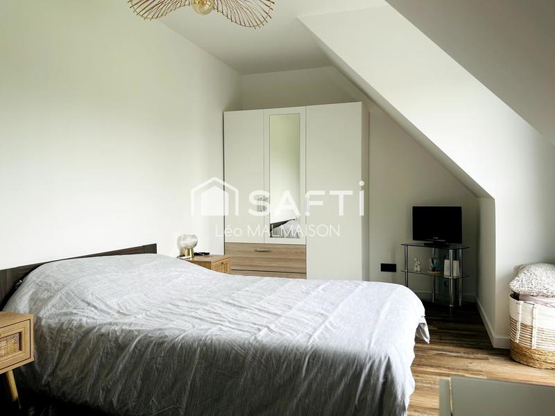 Maison - 104 m² - 4 pièces