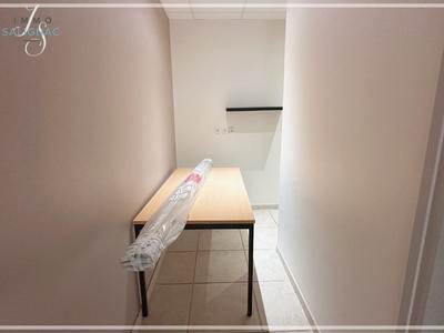 Local commercial - 60 m² - 3 pièces