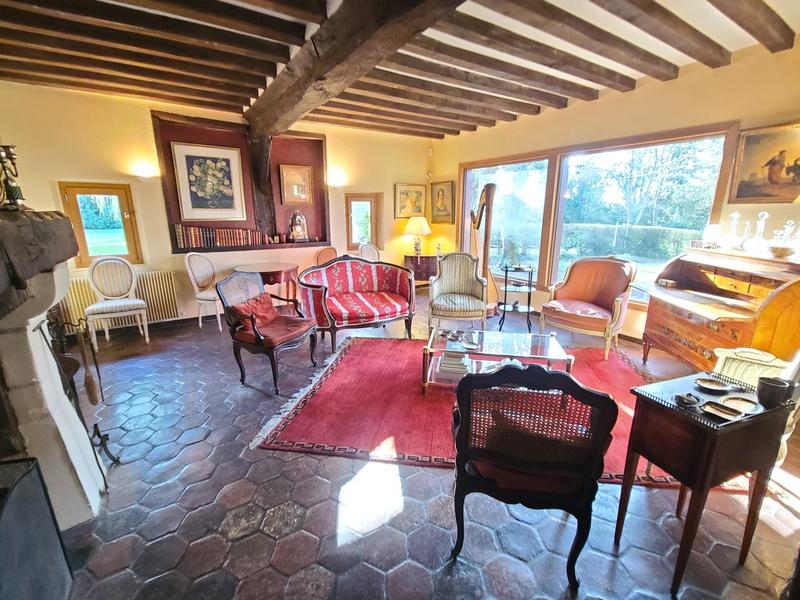 Propriété - 292 m² - 14 pièces