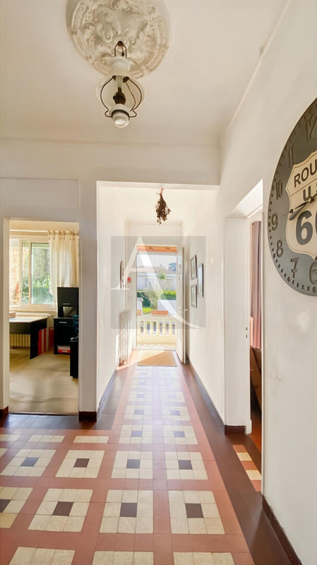 Maison - 139 m² - 7 pièces