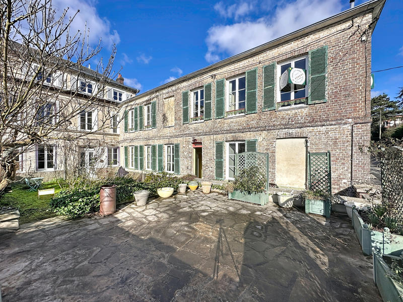 Maison - 105 m² - 5 pièces