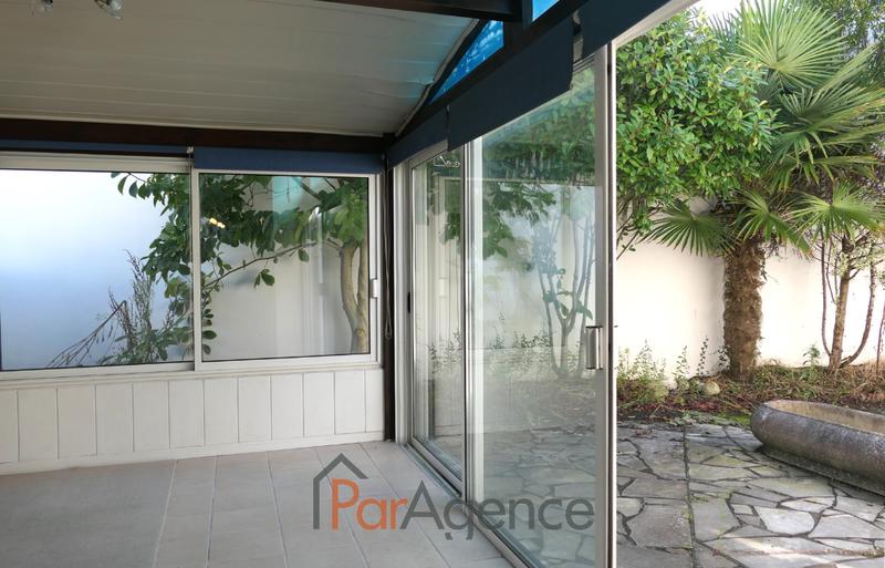 Local commercial - 146 m² - 7 pièces