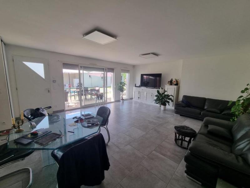 Maison - 137 m² - 5 pièces