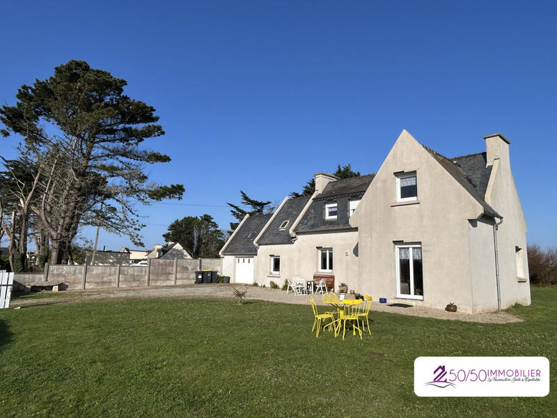 Maison traditionnelle - 95 m² - 5 pièces