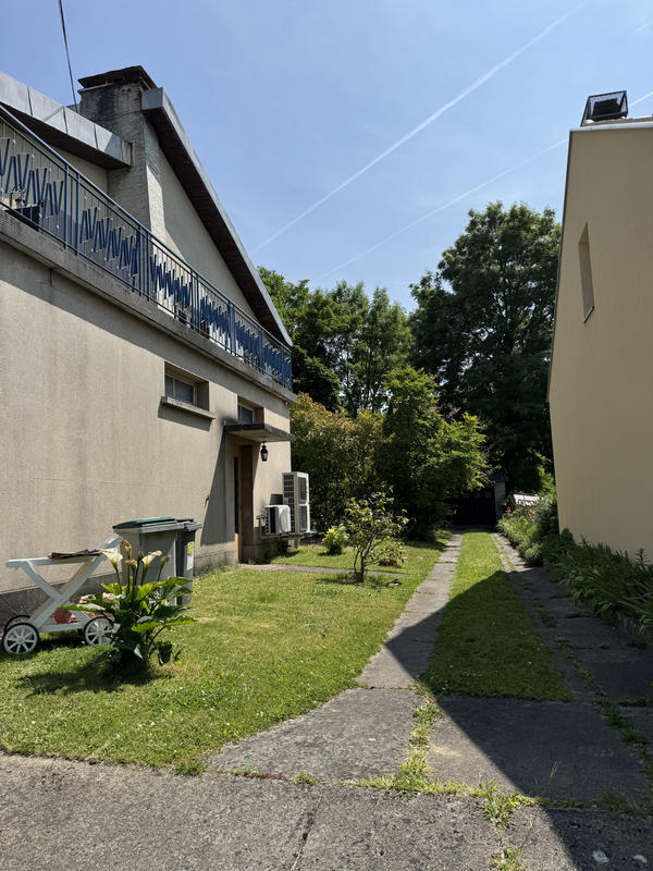 Maison - 160 m² - 7 pièces