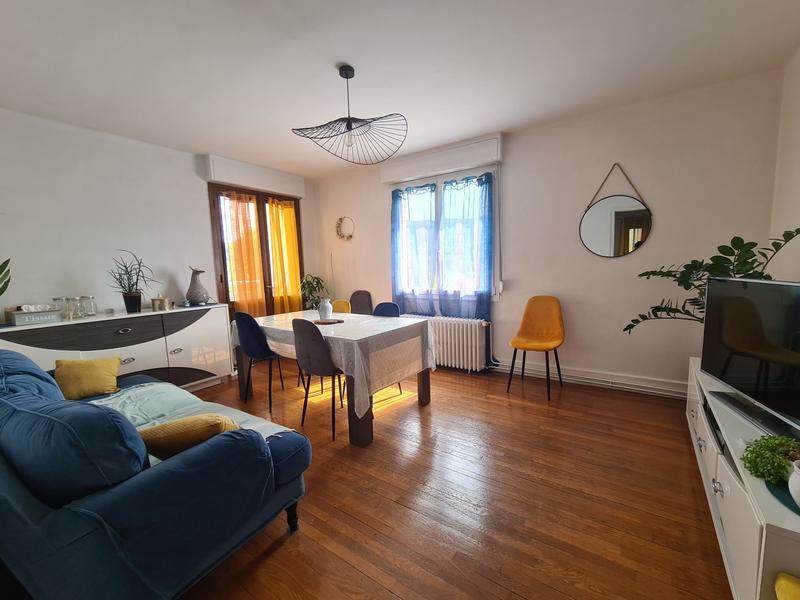 Maison - 190 m² - 10 pièces