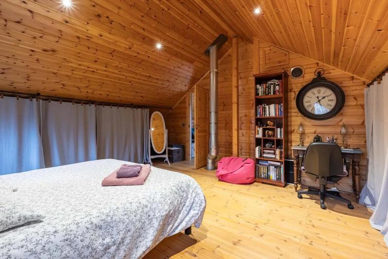 Maison de bois - 158 m² - 5 pièces