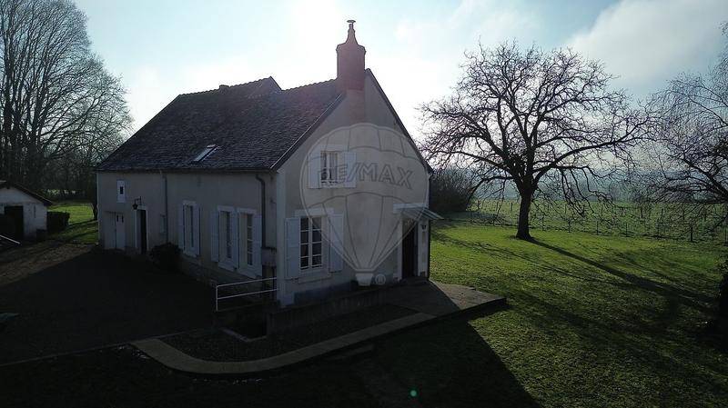 Maison - 102 m² - 4 pièces